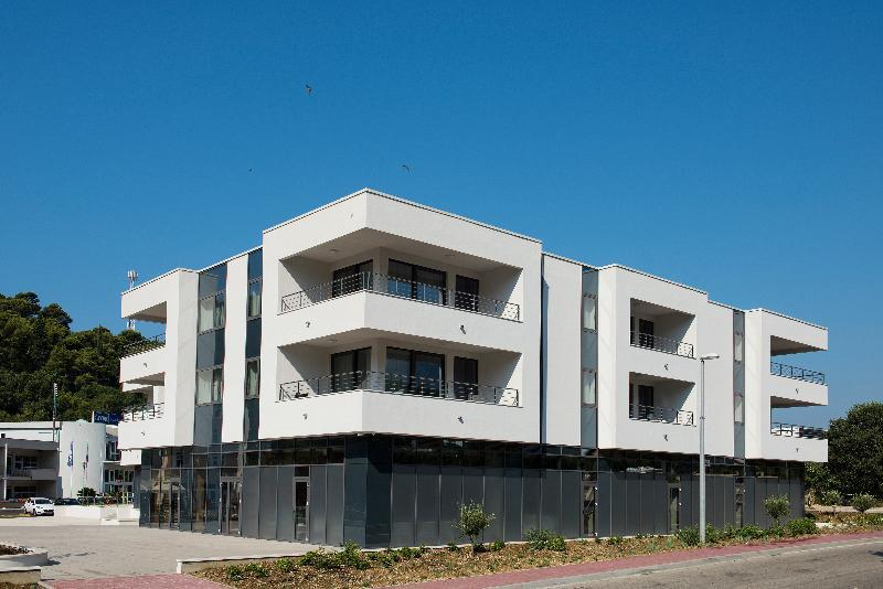 Maistra Select Srebreno Premium Apartments מראה חיצוני תמונה